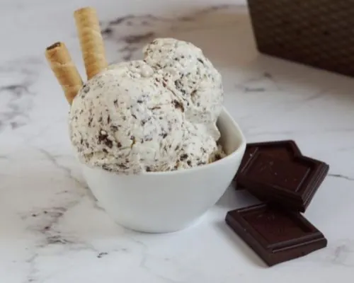 Choc Chip (Stracciatella)